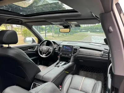 Honda UR-V