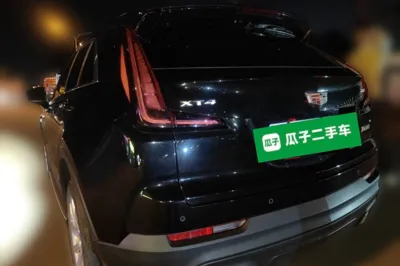 Cadillac XT4