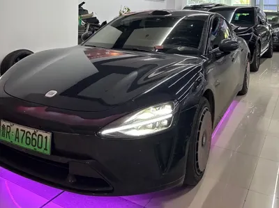 Xiaomi SU7