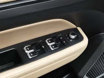 Geely ICON