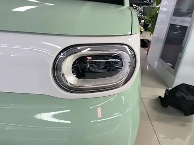 Wuling MINIEV