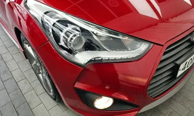 Hyundai Veloster