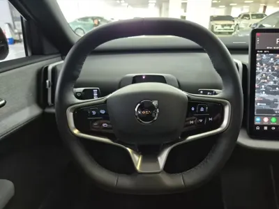 Volvo EX30