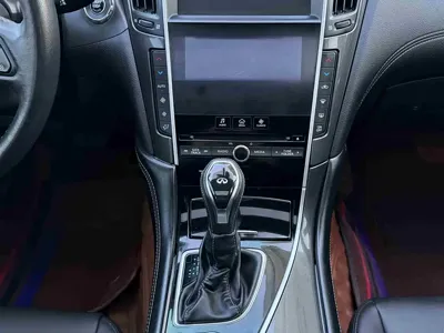 Infiniti Q50L