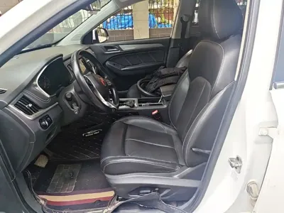 Roewe RX5
