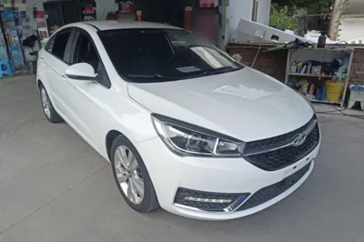 Chery Arrizo 5