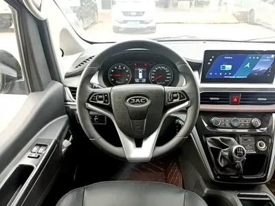 JAC Refine Refine M3