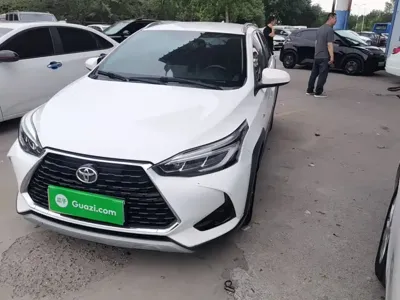 Toyota Yaris L