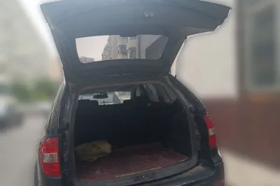Roewe W5