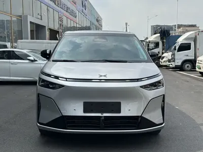 Xpeng X9