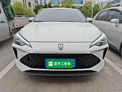 Roewe i5
