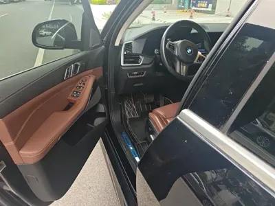 BMW X5 (Import)