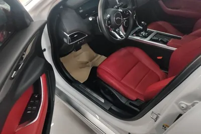 Jaguar XEL