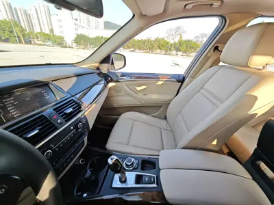 BMW X5 (Import)