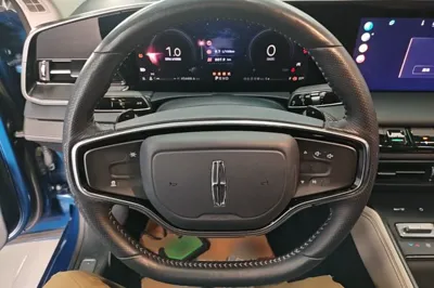 Lincoln Z