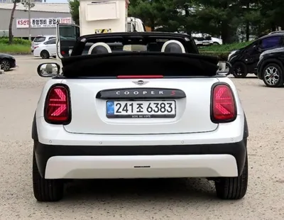 MINI Cooper Convertible