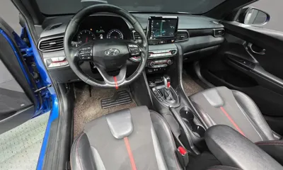 Hyundai Veloster
