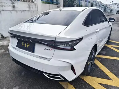 Chery Arrizo 8