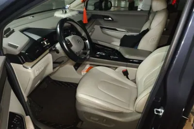 Hyundai Custo