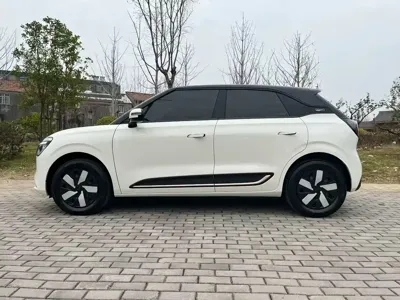 eπ Nano 01