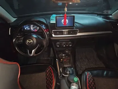 Mazda 3 Axela
