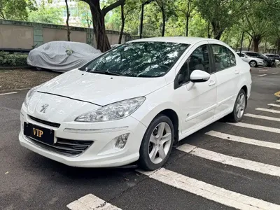 Peugeot 408