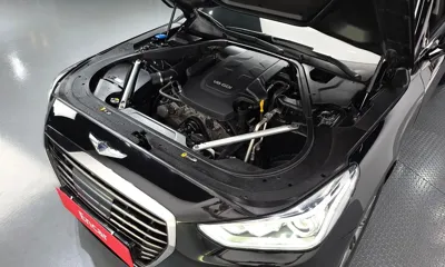 Genesis EQ900