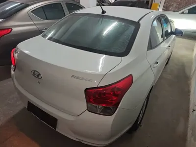 Hyundai Verna