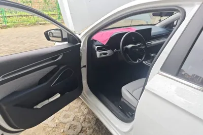 Geely Auto Emgrand