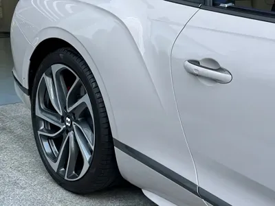 Bentley Flying Spur PHEV