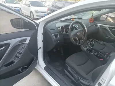 Hyundai Elantra Langdong