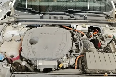 Geely Galaxy L6