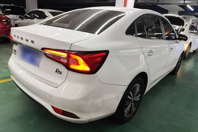 Roewe i5