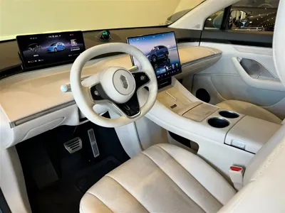 智界 Zhijie R7