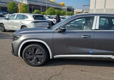 Renault-KoreaSamsung Grand Koleos