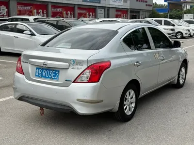 Nissan Sunny