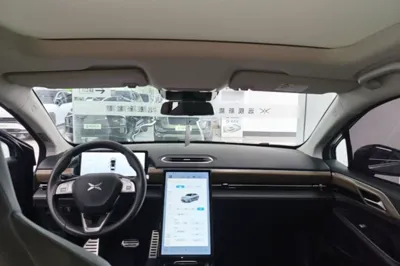 Xpeng P5