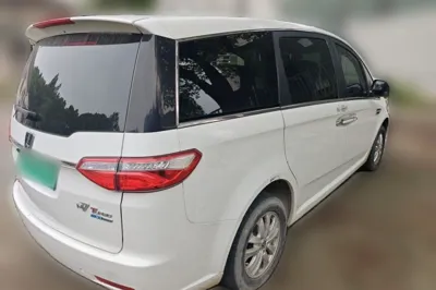 Luxgen Great 7 MPV