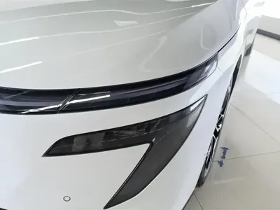 Nissan N7