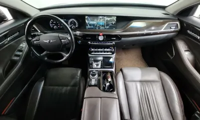 Genesis EQ900