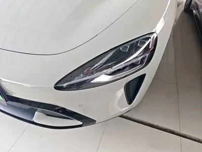 Xiaomi SU7