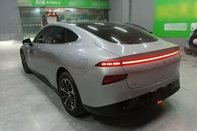 Xpeng P7