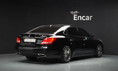 Hyundai Equus