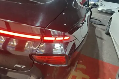 Xpeng P7