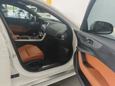 Jaguar XEL