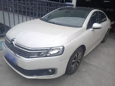 Citroen C6