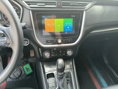 Roewe RX3