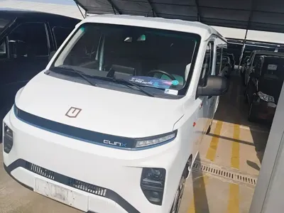 Yuan Cheng Yuan Cheng Xingxiang V