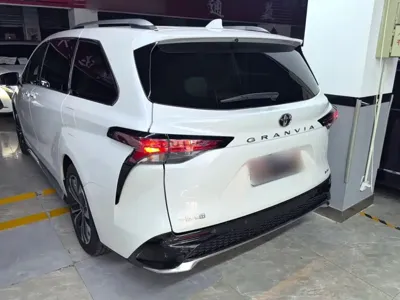 Toyota Granvia