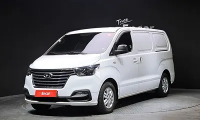 Hyundai Starex